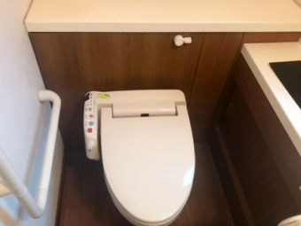 【広島市安芸区矢野西】<br /> 収納タイプのトイレ水漏れ