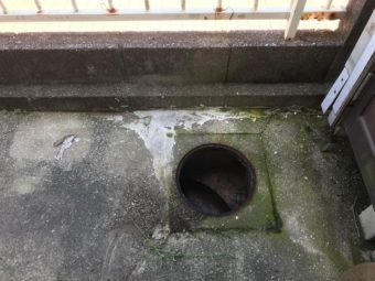 擁壁から汚水が出てくる<br>【広島市安佐北区】